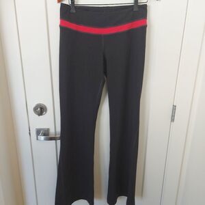 LEO Star Athletica Pants